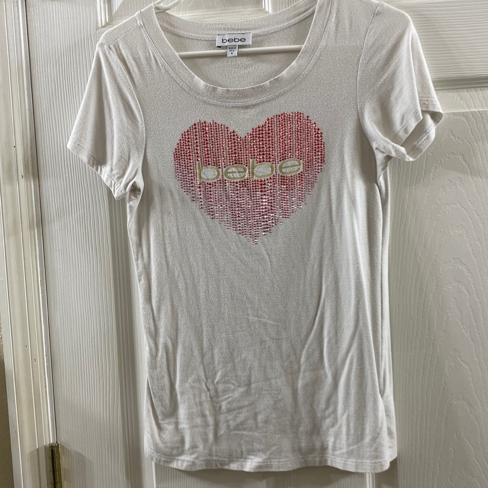 Women white shirt
